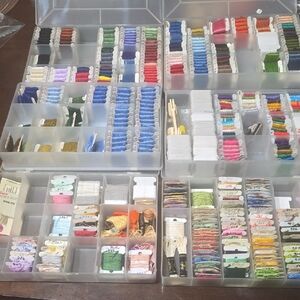 6 Thread Organizer Boxes - Comes with Everything In Pictures
